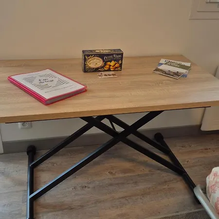 Crevette Rose A 100m De La De Sable De *